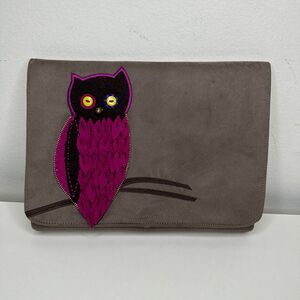 Shiraleah Mocha Suede Clutch Purse Cute Appliqué Owl Silk Zip Lining